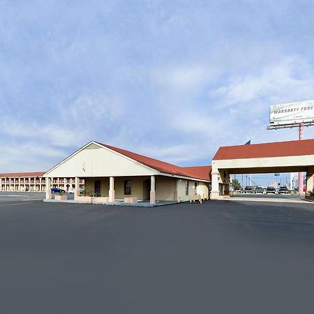 Americas Best Value Inn Conroe Kültér fotó