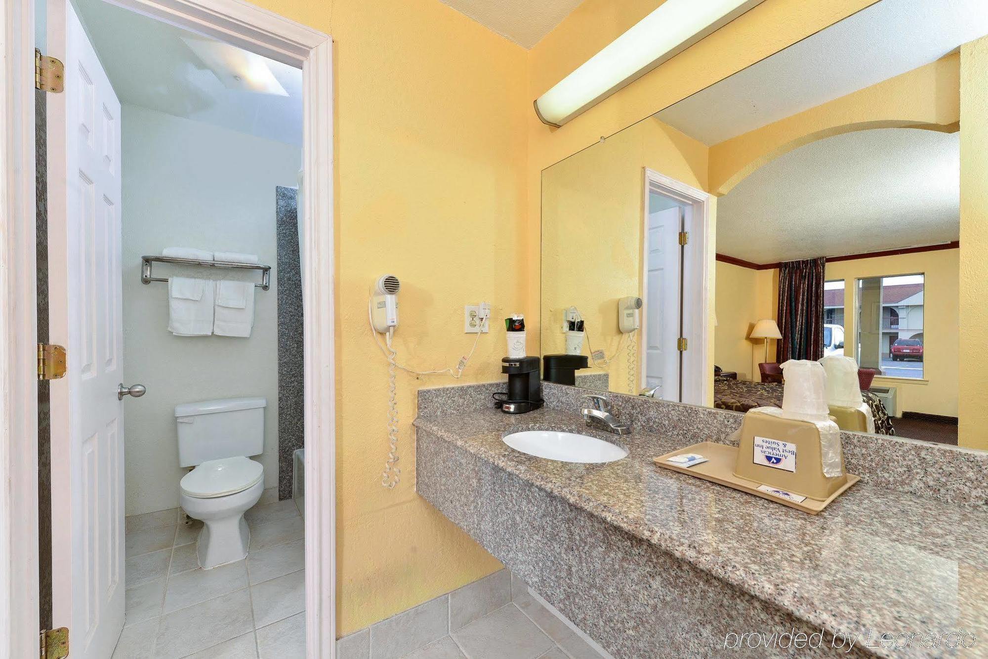 Americas Best Value Inn Conroe Kültér fotó